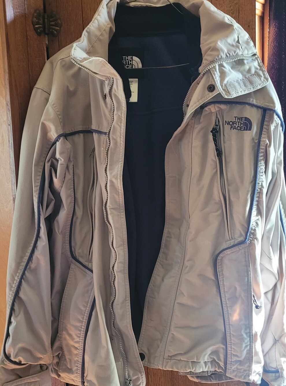 The North Face Women's Light Beige Ski Jacket with Dark Trim